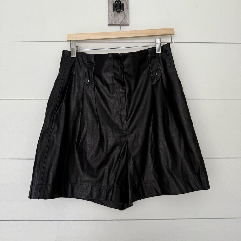 Zara Women’s Large Black Faux Leather Shorts